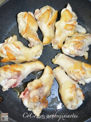 三杯鸡小腿的做法步骤：5