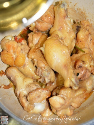 三杯鸡小腿的做法步骤：9