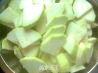 角瓜炒扇贝的做法步骤：2