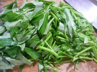 肉丝炒空心菜的做法步骤：3