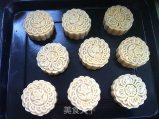 五仁月饼的做法步骤：23