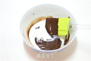 【巧克力慕斯Chocolate Mousse】的做法步骤：2