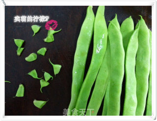 怎么样做简单易学的清炒龙爪豆的做法步骤：1