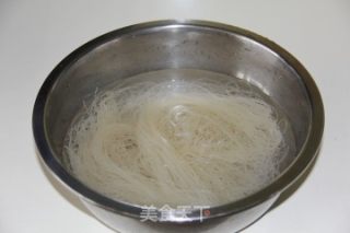 肉末炒粉干的做法步骤：2