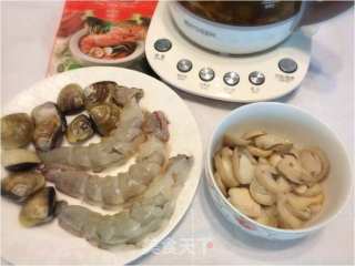 冬阴功汤的做法步骤：2