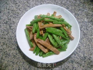 鱿鱼鲞炒毛豆的做法步骤：12