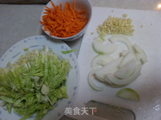 缤纷炒饼的做法步骤：2