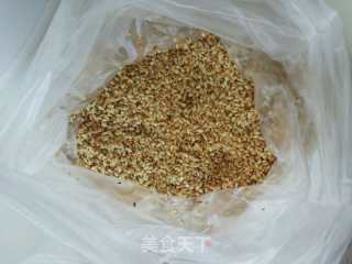 广式五仁月饼的做法步骤：4