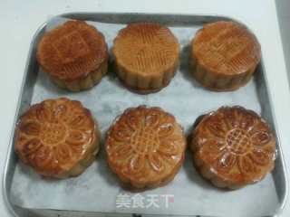广式五仁月饼的做法步骤：27