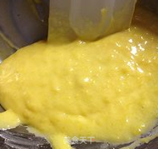 基础戚风蛋糕6寸的做法步骤：6