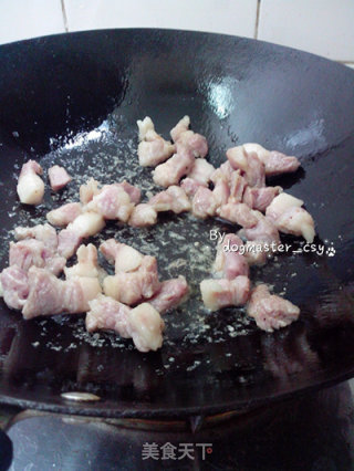 【糖醋肉丁】送上一份开学礼的做法步骤：3