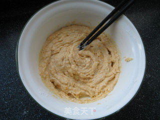 南瓜黑芝麻豆沙冰皮月饼的做法步骤：4