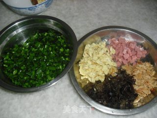 鸡蛋韭菜合的做法步骤：3