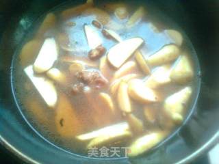芋头炒肉的做法步骤：10