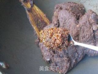 桂花红豆蓉月饼的做法步骤：6