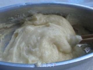 冰皮玫瑰红豆沙月饼的做法步骤：3
