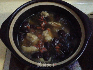 【灵芝鸡汤】的做法步骤：4