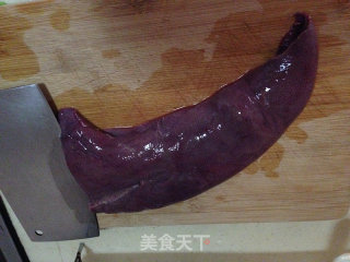 【蒜苔炒猪肝】的做法步骤：1