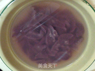 【蒜苔炒猪肝】的做法步骤：2