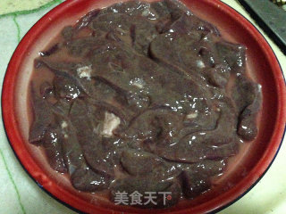【蒜苔炒猪肝】的做法步骤：3