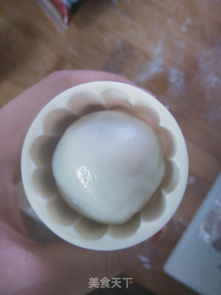 冰皮月饼的做法步骤：8