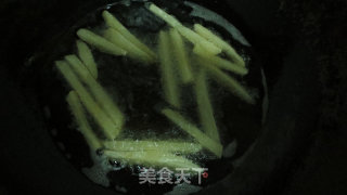 香脆薯条的做法步骤：6