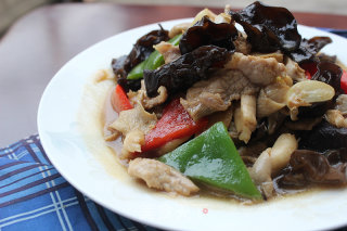 鲜蘑小炒肉的做法步骤：7