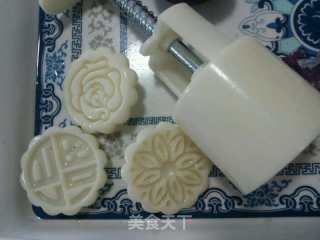 紫薯泥花饼的做法步骤：3