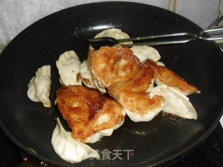 煎锅贴饺的做法步骤：9