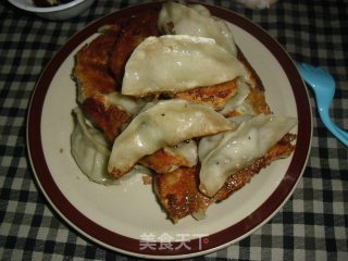 煎锅贴饺的做法步骤：10