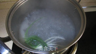 紫花菌肉圆汤的做法步骤：8