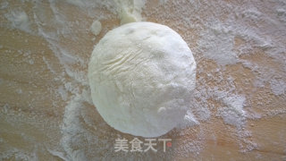 牛肉洋葱馅饼的做法步骤：5
