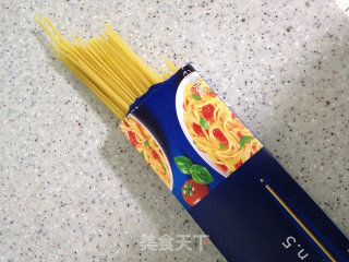 牛柳意面的做法步骤：1