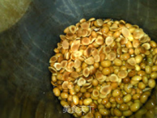 杏仁熟豆豆浆的做法步骤：4