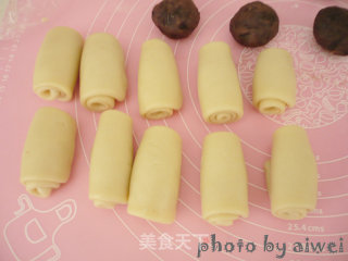 蛋黄酥的做法步骤：15