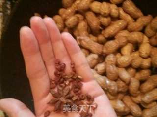 水煮花生的做法步骤：2