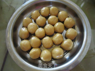 经典红豆沙月饼的做法步骤：7