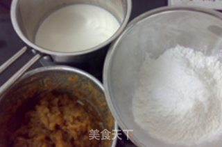 苹果葡萄冰皮月饼的做法步骤：1