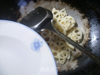 鸡蛋炒莲藕的做法步骤：6