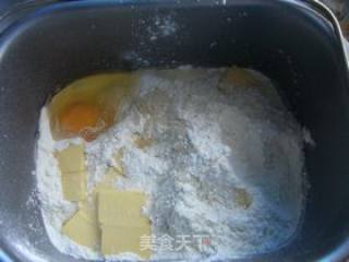 鱿鱼带子海鲜披萨的做法步骤：7