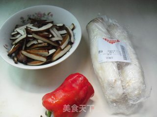 鸡腿菇香干炒肉丝的做法步骤：1