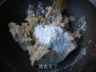 莲蓉蛋黄月饼的做法步骤：6