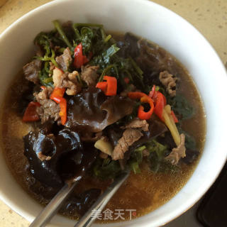木耳牛肉面的做法步骤：9