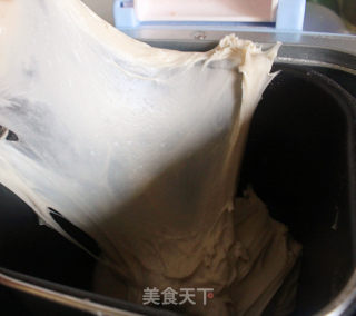 莫负秋光与果香！肉桂苹果餐包的做法步骤：2