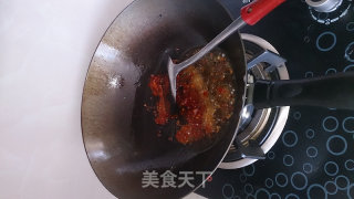 家常葱葱鲫鱼的做法步骤：8