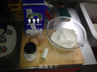 鸡蛋饼的做法步骤：1