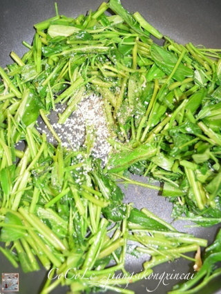 姜丝空心菜的做法步骤：5