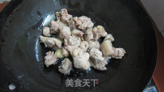 粉条炖冬菇鸡的做法步骤：5