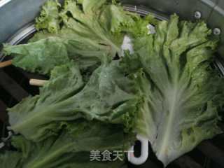 手抓“葱花饼”的做法步骤：1