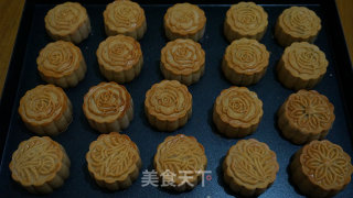 广式白豆沙月饼的做法步骤：10